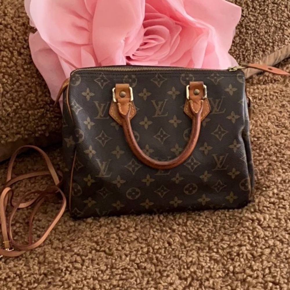 Louis Vuitton Speedy Monogram Canvas Leather Bag with Strap